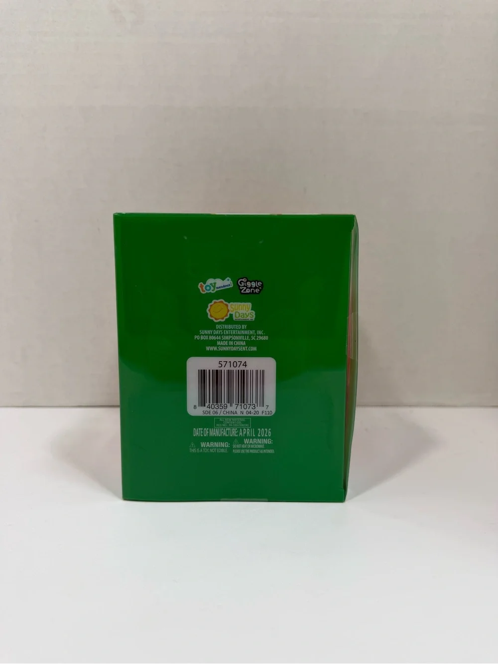 Squeeezy Peach Squishy Toy NIB
